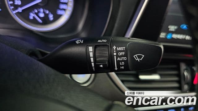 Hyundai Grandeur IG Premium, 2018 18