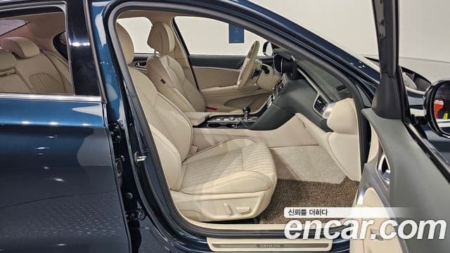 Genesis The / новый New G70, 2021 10