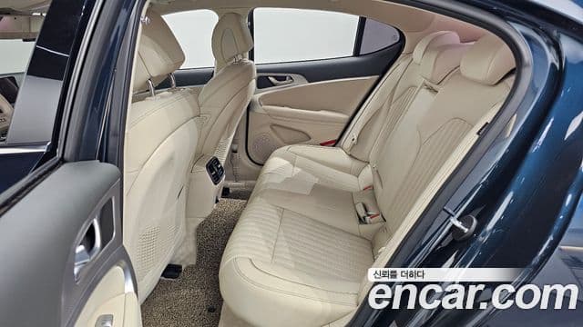 Genesis The / новый New G70, 2021 12