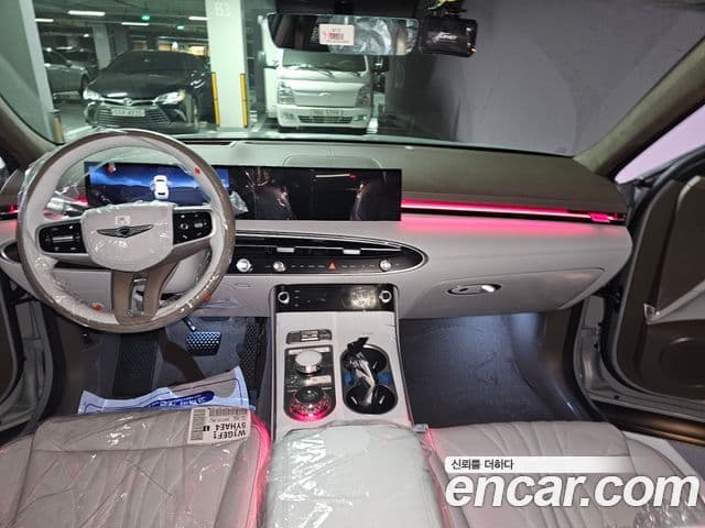 Genesis GV70, 2026 7