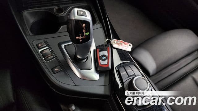 BMW 1시리즈 (F20) 118d Sport 5도어, 2017 9