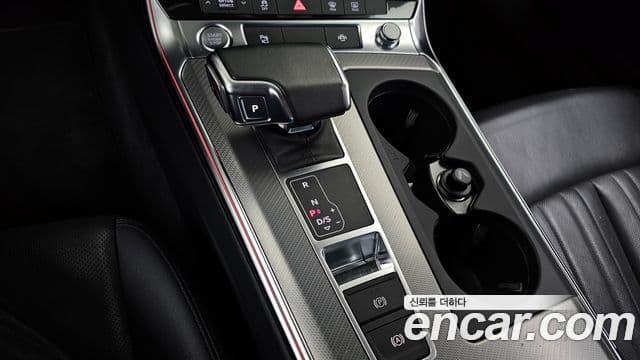 Audi A6 (C8), 2020 9