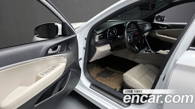 Genesis The / новый New G70, 2021 10