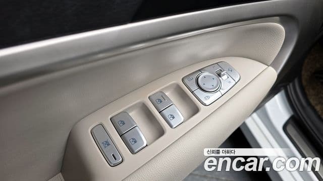 Genesis The / новый New G70, 2021 14