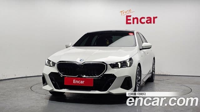 BMW 5시리즈 (G60) 520i Special Edition, 2024 3