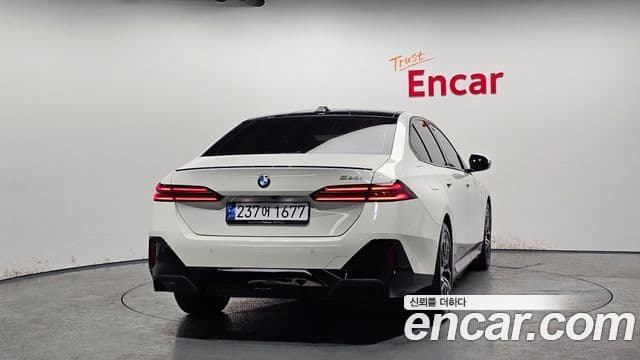 BMW 5시리즈 (G60) 520i Special Edition, 2024 4