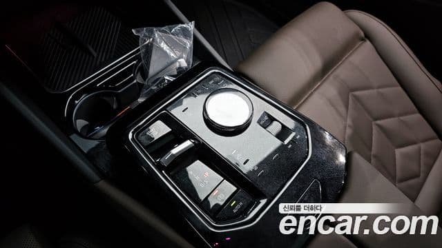 BMW 5시리즈 (G60) 520i Special Edition, 2024 9