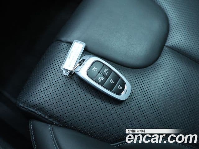 Hyundai The / новый New Santa Fe Exclusive, 2023 12