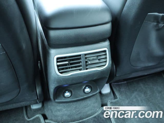 Hyundai The / новый New Santa Fe Exclusive, 2023 17