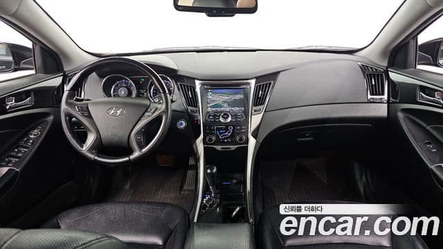 Hyundai YF Sonata чёрный, 2011 7