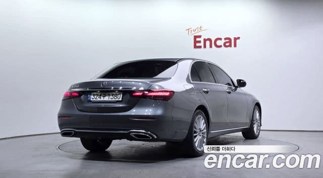Mercedes-Benz E-класс W213 Exclusive, 2021 2