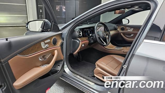 Mercedes-Benz E-класс W213 Exclusive, 2021 11
