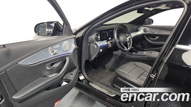 Mercedes-Benz E-класс W213 Avantgarde, 2021 10