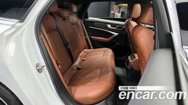 Audi A6 (C8) Premium, 2023 12