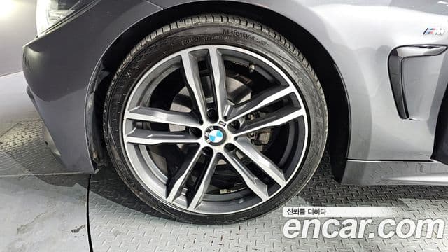 BMW 4시리즈 (F32) 420i M Sport купе, 2018 все фото
