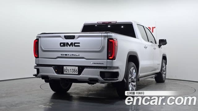 GMC 시에라 드날리-X, 2023 2