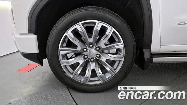 GMC 시에라 드날리-X, 2023 все фото