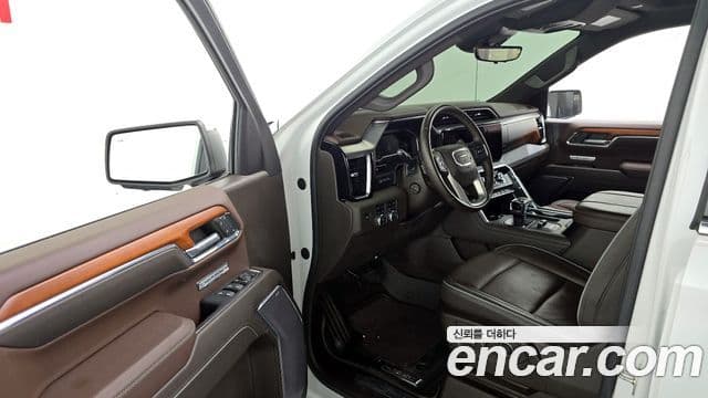 GMC 시에라 드날리-X, 2023 10