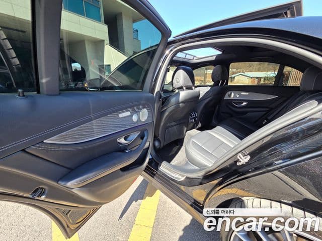 Mercedes-Benz E-класс W213 AMG Line, 2022 16