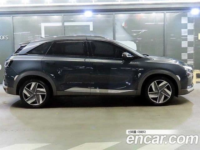 Hyundai NEXO Premium, 2019 3