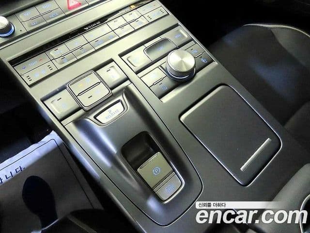 Hyundai NEXO Premium, 2019 12