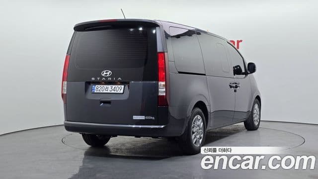 Hyundai Staria Modern, 2025 2