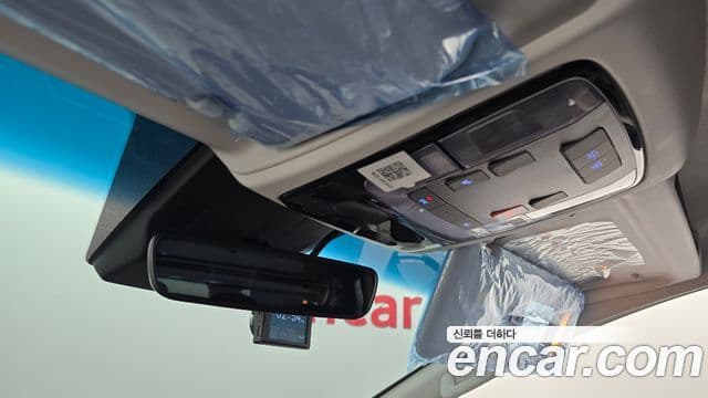 Hyundai Staria Modern, 2025 18