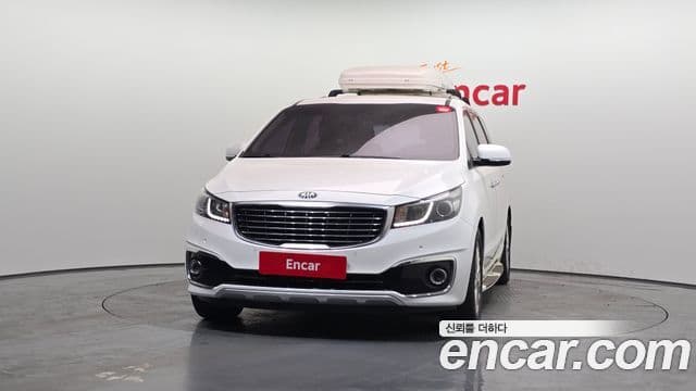 Kia All New Carnival VIP, 2016 3