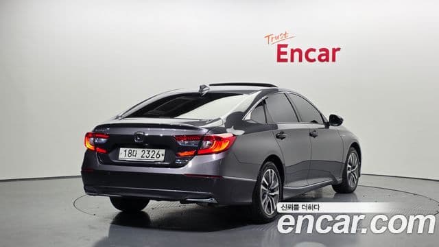 Honda Accord 10세대 2.0 гибрид Туринг (Touring), 2019 2