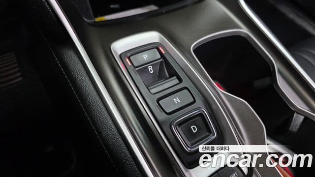Honda Accord 10세대 2.0 гибрид Туринг (Touring), 2019 9