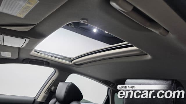 Honda Accord 10세대 2.0 гибрид Туринг (Touring), 2019 19