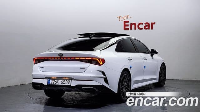 Kia K5 3세대 Signature, 2020 2