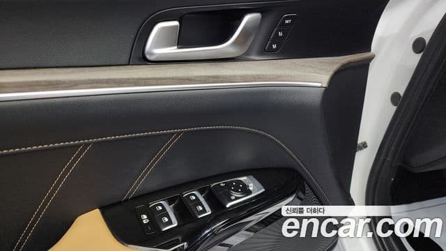 Kia K5 3세대 Signature, 2020 12