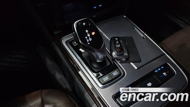 Hyundai Equus(новый кузов / новое поколение) Modern, 2015 9