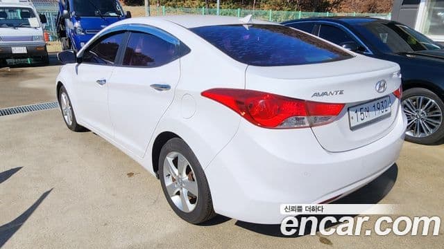 Hyundai Avante MD Luxury, 2013 2