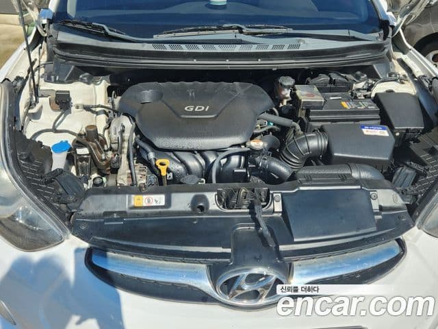 Hyundai Avante MD Luxury, 2013 6