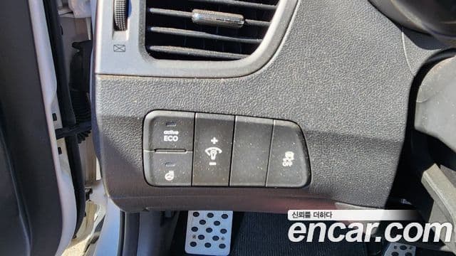 Hyundai Avante MD Luxury, 2013 11