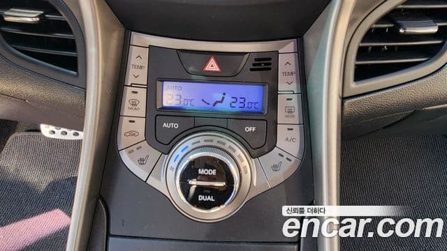 Hyundai Avante MD Luxury, 2013 14