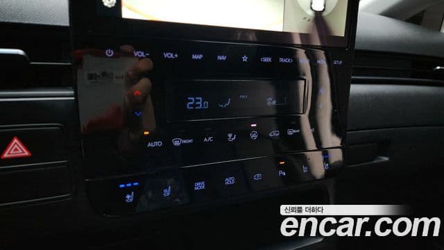 Hyundai Staria Modern, 2025 17