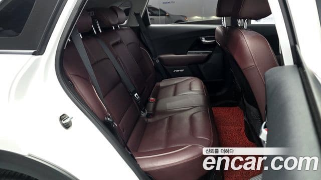 Kia The / новый New Niro Noblesse Special, 2020 12