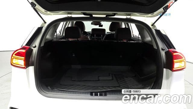 Kia The / новый New Niro Noblesse Special, 2020 20