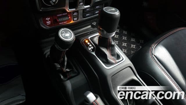 Jeep Wrangler (JL) 2.0 Rubicon Power top 4도어, 2022 9