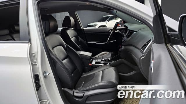 Hyundai All New Tucson Modern, 2017 10