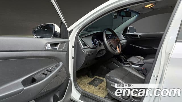 Hyundai All New Tucson Modern, 2017 11