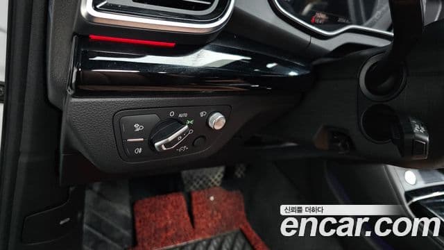 Audi Q5 (FY) Premium, 2021 18