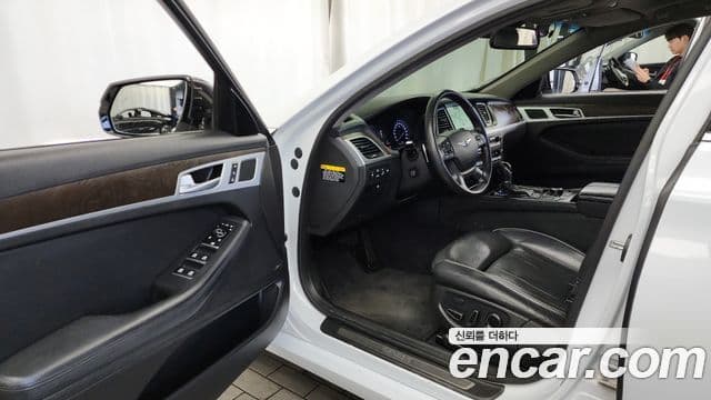 Hyundai Genesis DH G380 Prestige AWD, 2015 10