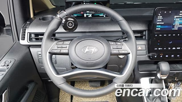 Hyundai Staria Modern, 2025 14