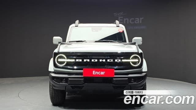 Ford Bronco 6세대 2.7 outer Banks, 2023 3