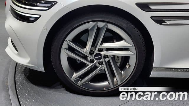 Genesis G80 (RG3) бензин 2.5 турбо AWD, 2025 все фото