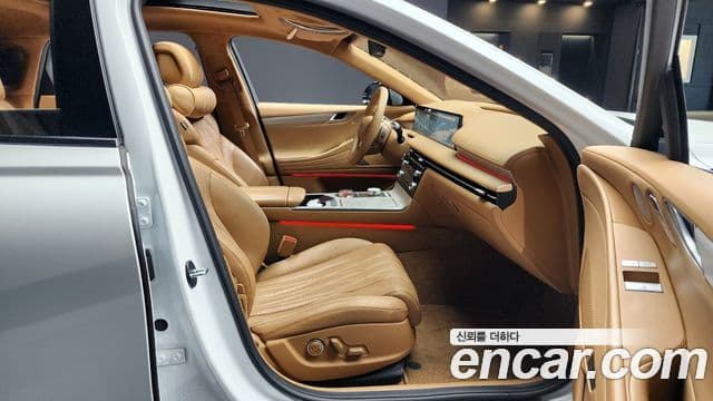 Genesis G80 (RG3) бензин 2.5 турбо AWD, 2025 10